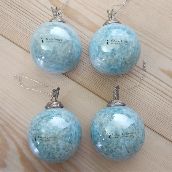 Set of 4 Bradford Editions Wolf Ornaments - Picture 2 of 10